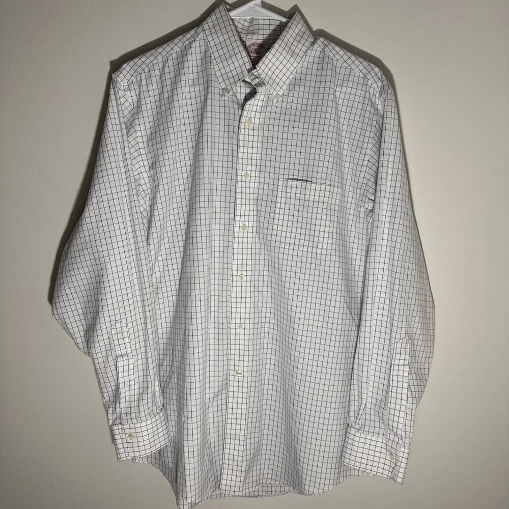 Brooks Brothers 15 1/2 - 34 Men's Polo Shirt Long Sleeve Button Down White Blue
